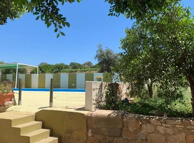 Complejo Rural Lo Arrabal 度假居