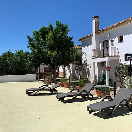 Complejo Rural Lo Arrabal Málaga