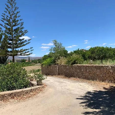 Complejo Rural Lo Arrabal *